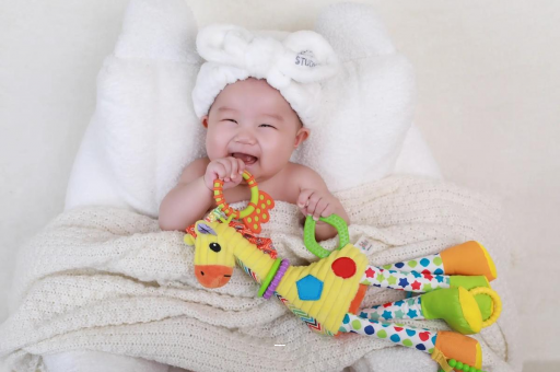 内江宝宝几个月可以走路 内江宝宝几个月可以走路